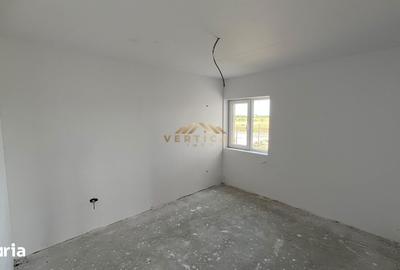 Casă cu 3 camere cu Teren 383 Mp în Giulești