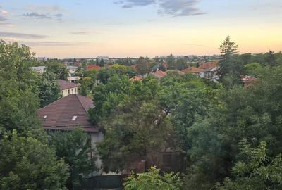 Apartament cu 2 camere decomandat în Eroii Revoluției - 1