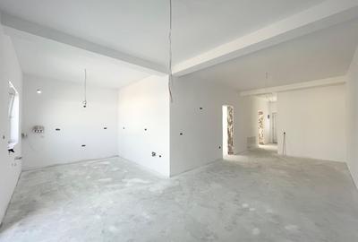 Duplex cu 3 camere cu Canalizare în Moșnița Veche