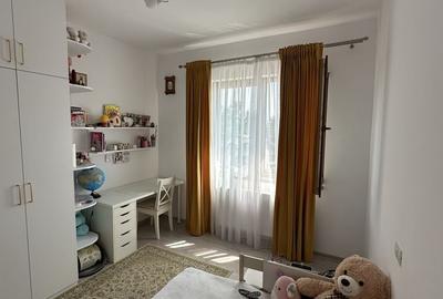 Apartament cu 3 camere decomandat în Central - 4