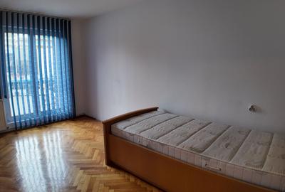 Apartament cu 2 camere decomandat în Central - 7