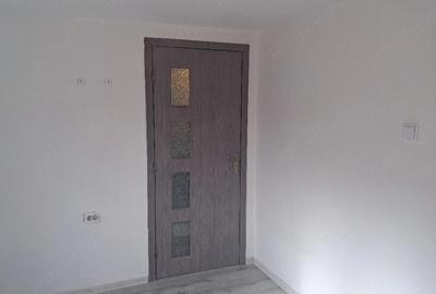 Casă cu Teren 1500 Mp în Orbeasca
