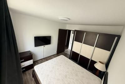 Apartament cu 2 camere decomandat în Apărătorii Patriei