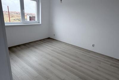 Casă cu 3 camere în Sânpetru - 2