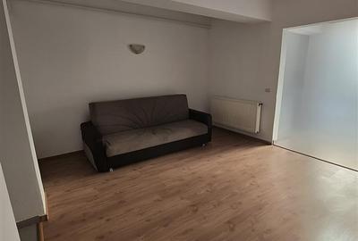 Apartament cu 3 camere decomandat, mobilat în Valea Lupului