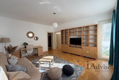 Apartament cu 2 camere decomandat, mobilat în Centrul Istoric