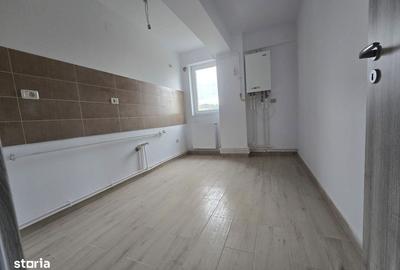 Apartament cu 2 camere decomandat în Bucium - 4