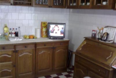 Casă cu 4 camere cu Teren 720 Mp în Gurahonț - 1