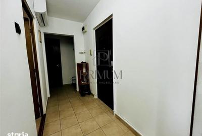 Apartament cu 2 camere decomandat în Fratelia