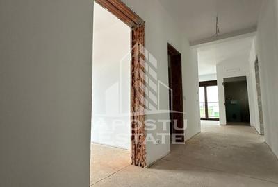 Apartament cu 3 camere semidecomandat în Giroc - 5