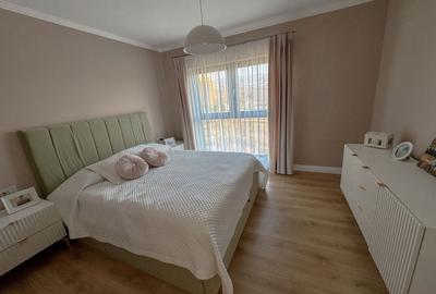 Casă cu 4 camere în Central - 2