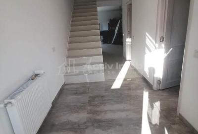 Casă cu 4 camere cu Teren 200 Mp în Central - 3