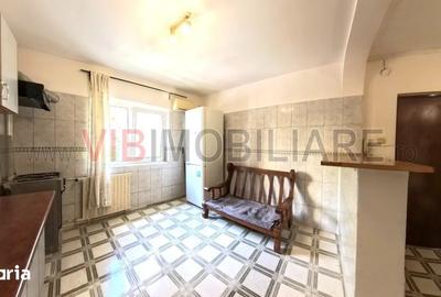 Apartament cu 3 camere decomandat în Centrul Civic - 3