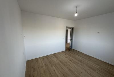 Casă cu 4 camere în Ciurbești - 2