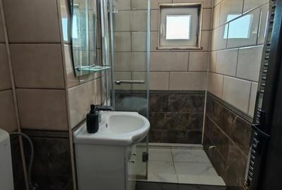 Apartament cu 3 camere decomandat în Central - 4