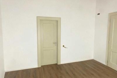 Apartament cu 3 camere semidecomandat în Lotrioara - 2
