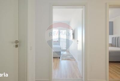 Apartament cu 3 camere, mobilat în Tractorul