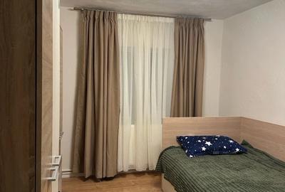 Apartament cu 4 camere decomandat în Central
