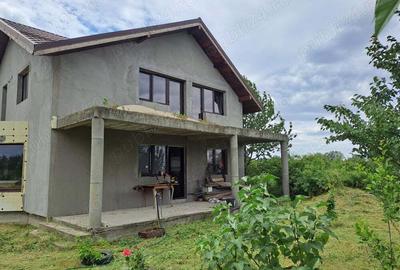 Casă cu 6 camere în Clinceni - 3
