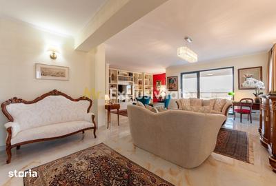 Apartament cu 3 camere în Calea București