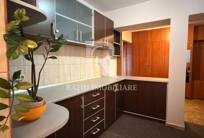 Apartament cu 2 camere semidecomandat, mobilat în Decebal - 15