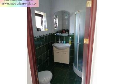 Spațiu comercial, de 45 mp, în Central