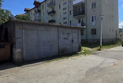 Apartament cu 4 camere în Central