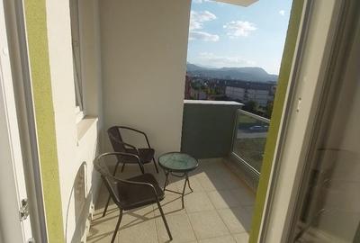 Apartament cu 2 camere în Tractorul - 16