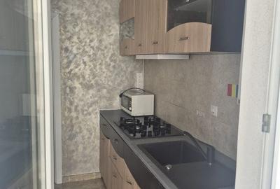 Apartament cu 2 camere decomandat în Metalurgiei