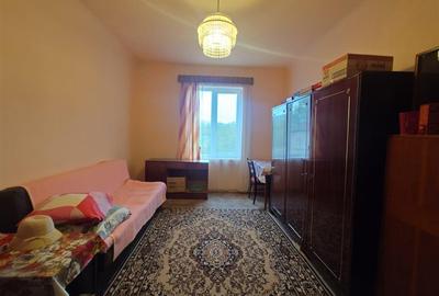 Apartament cu 2 camere nedecomandat în Central