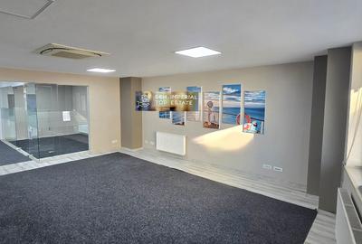 Spațiu comercial, de 78 mp, în Delfinariu - 3