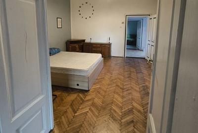 Apartament cu 2 camere semidecomandat în Ultracentral