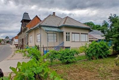 Casă cu 4 camere cu Teren 1315 Mp în Mănăstireni