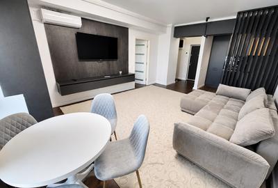 Apartament cu 3 camere decomandat în Faleză