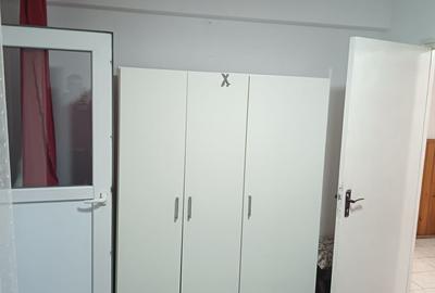 Apartament cu 2 camere decomandat în Rahova