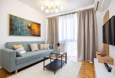 Apartament cu 3 camere decomandat, mobilat în Ultracentral