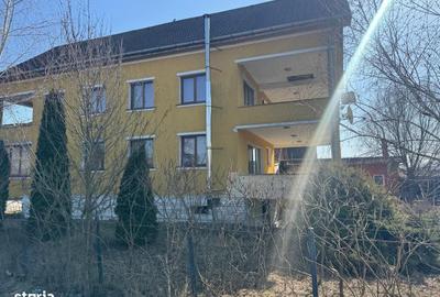 Casă cu 4 camere în Central - 15