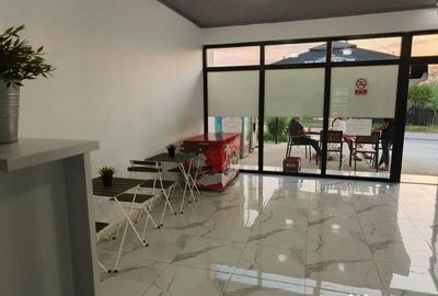 Spațiu comercial, de 29 mp, în Moșteni - 8