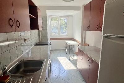 Apartament cu 2 camere semidecomandat, mobilat în Basarabia