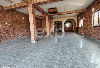 Spațiu comercial, de 903 mp, în Ultracentral