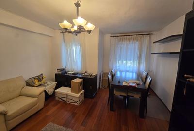 Apartament cu 3 camere decomandat în Drumul Sării - 4