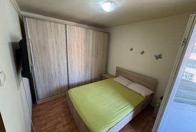Apartament cu 2 camere decomandat în Exterior Vest