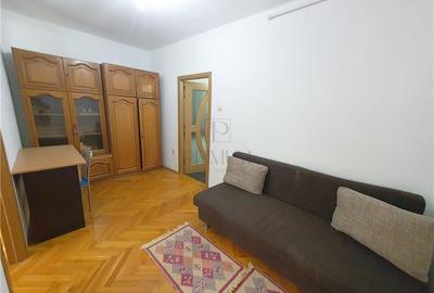 Garsonieră semidecomandată, mobilată în Complex Studențesc