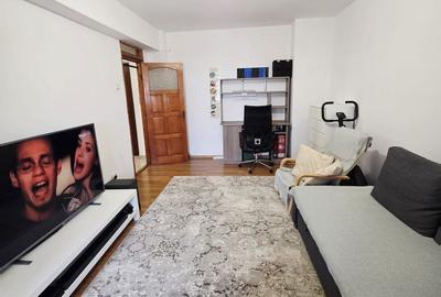Apartament cu 2 camere decomandat în Democrației - 4