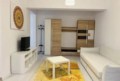 Apartament cu 2 camere decomandat, mobilat în Theodor Pallady