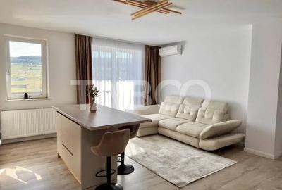 Apartament cu 3 camere semidecomandat, mobilat în Chinteni