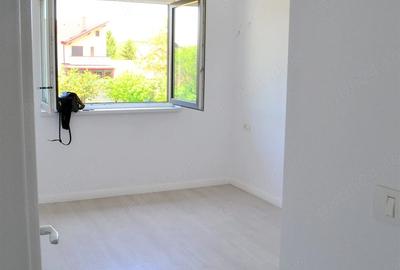 Apartament cu 2 camere semidecomandat în Giroc
