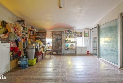 Spațiu comercial, de 766 mp, în Central - 19