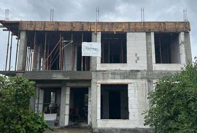 Casă cu 5 camere cu Teren 750 Mp în Central - 6