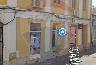 Apartament cu 2 camere decomandat în Central - 2